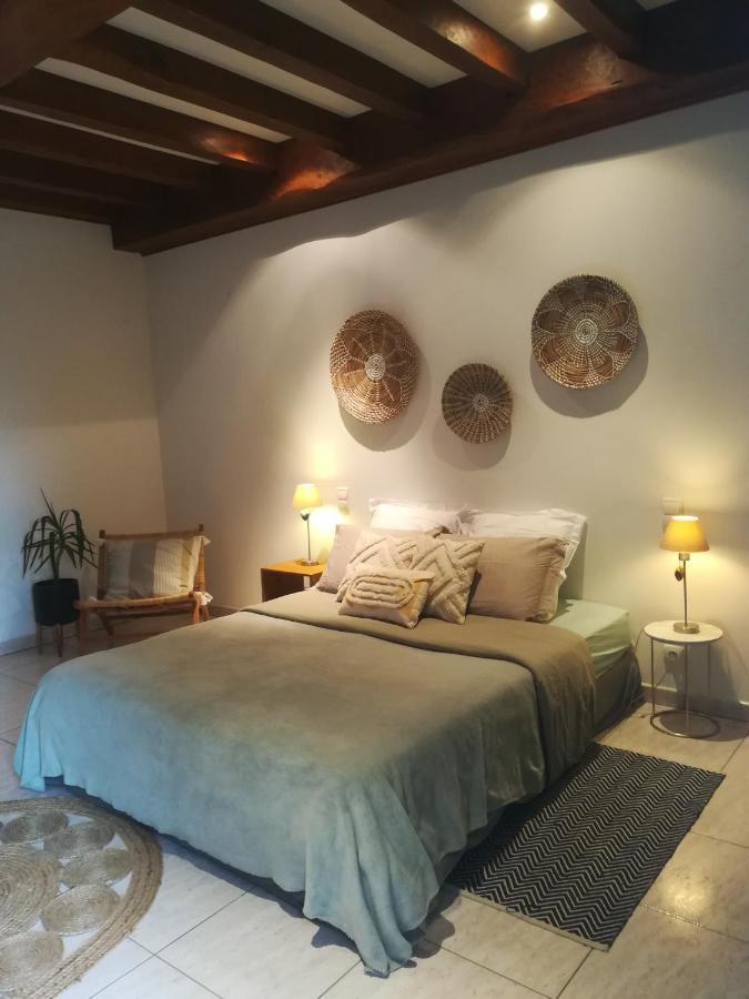 Le Baron Perche Villa แซงต์-ซีเพรียง ภายนอก รูปภาพ