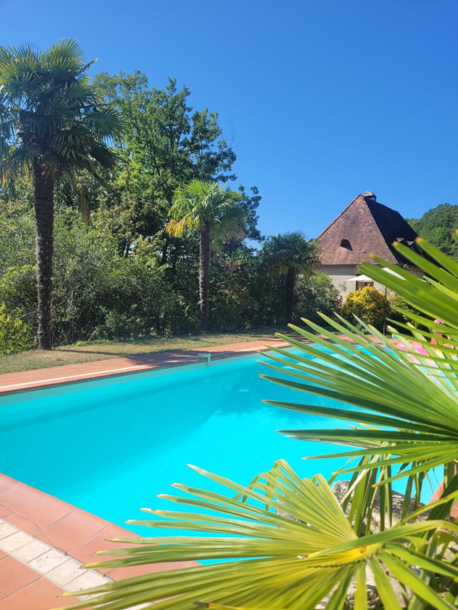 Le Baron Perche Villa แซงต์-ซีเพรียง ภายนอก รูปภาพ