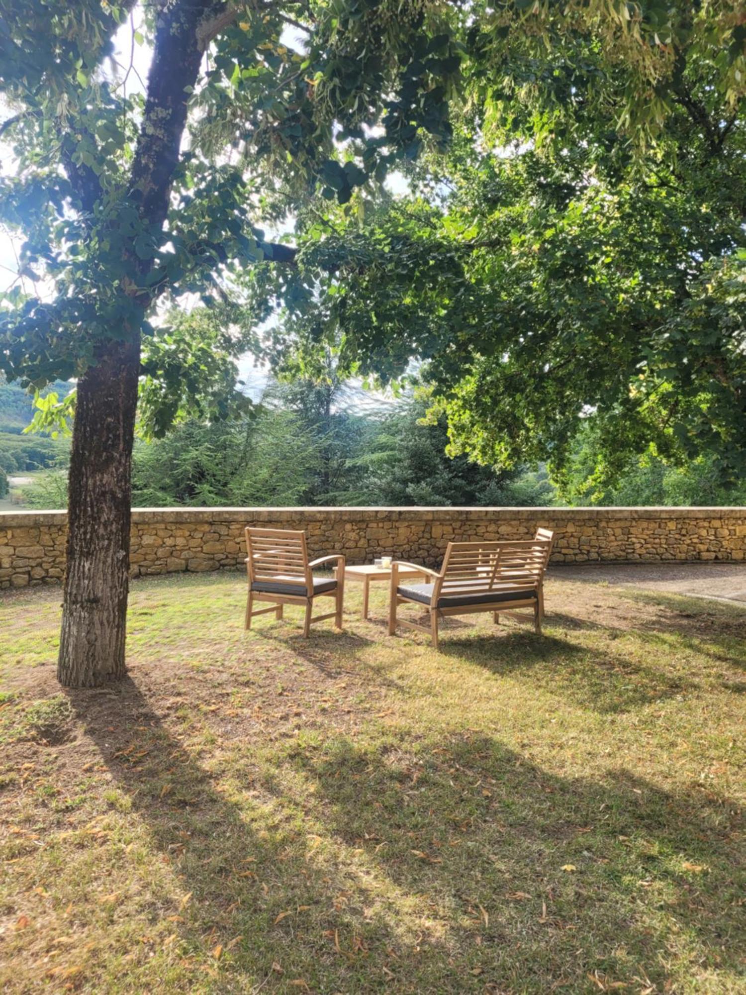 Le Baron Perche Villa แซงต์-ซีเพรียง ภายนอก รูปภาพ