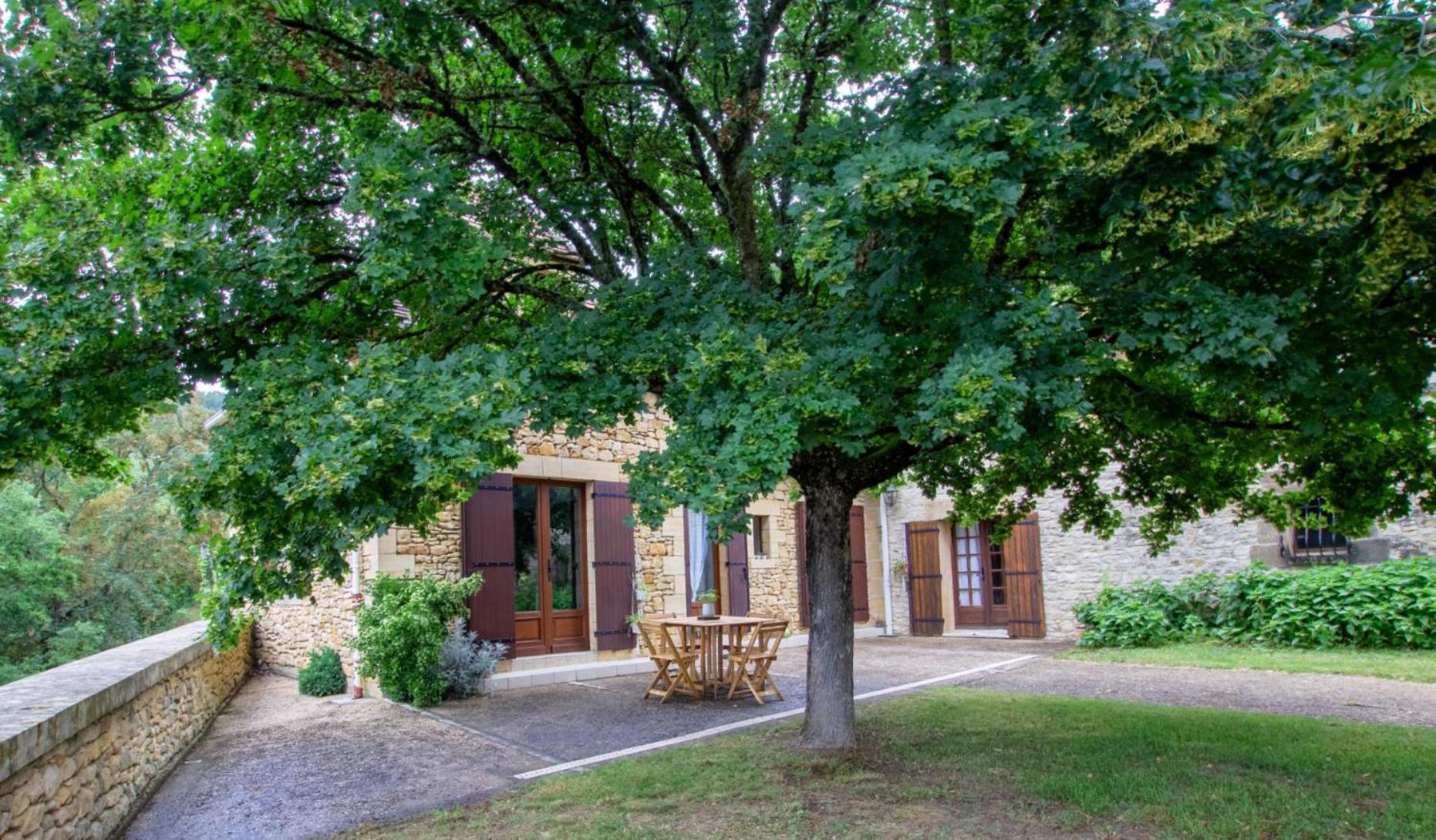 Le Baron Perche Villa แซงต์-ซีเพรียง ภายนอก รูปภาพ